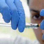 Explota cilindro de aire en Querétaro y derriba una pared de local