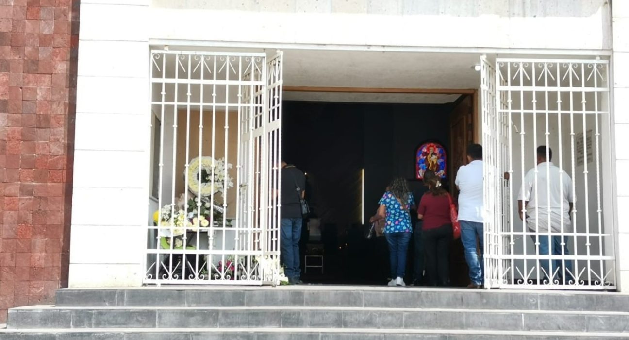 Tragedia en Naucalpan: mujer muere arrollada por camión de basura sin frenos